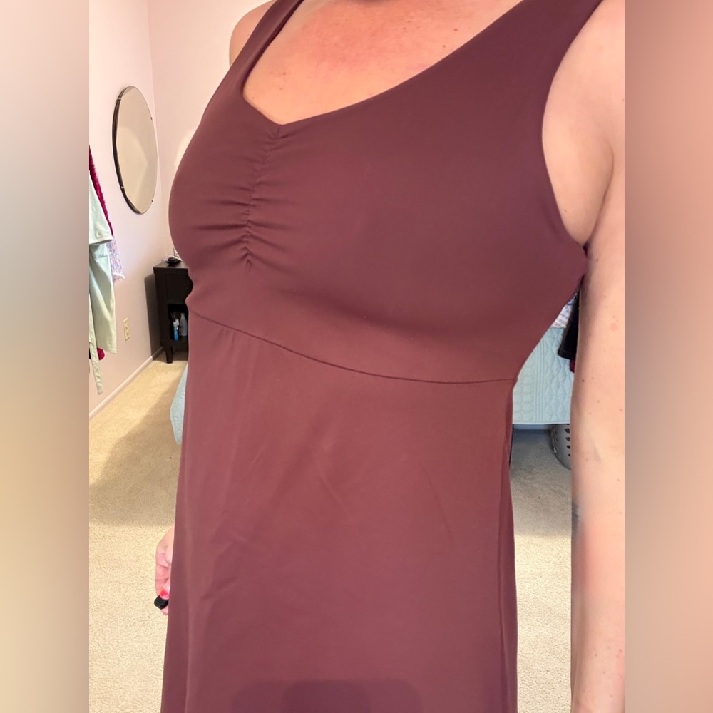 KÜHL Harmony dress with a built-in bra in a plum/ burgundy color LARGE - Picture 4 of 8